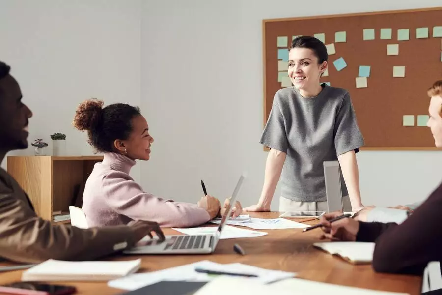 Top 10 Skills to Manage Effective Teams